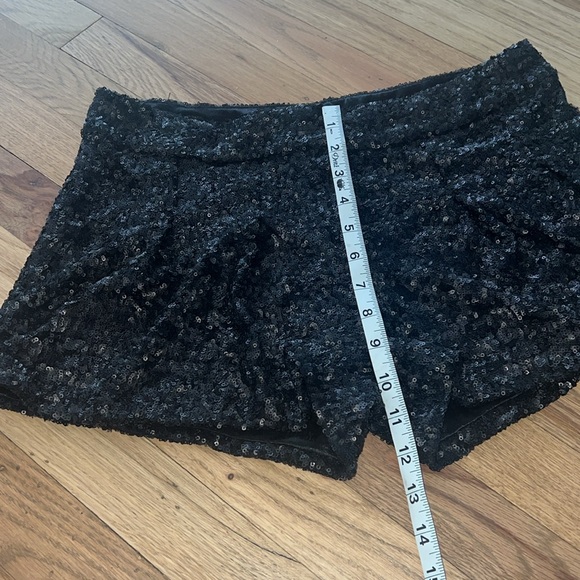 Zio Sequin Shorts Black, Size Medium - Picture 5 of 8